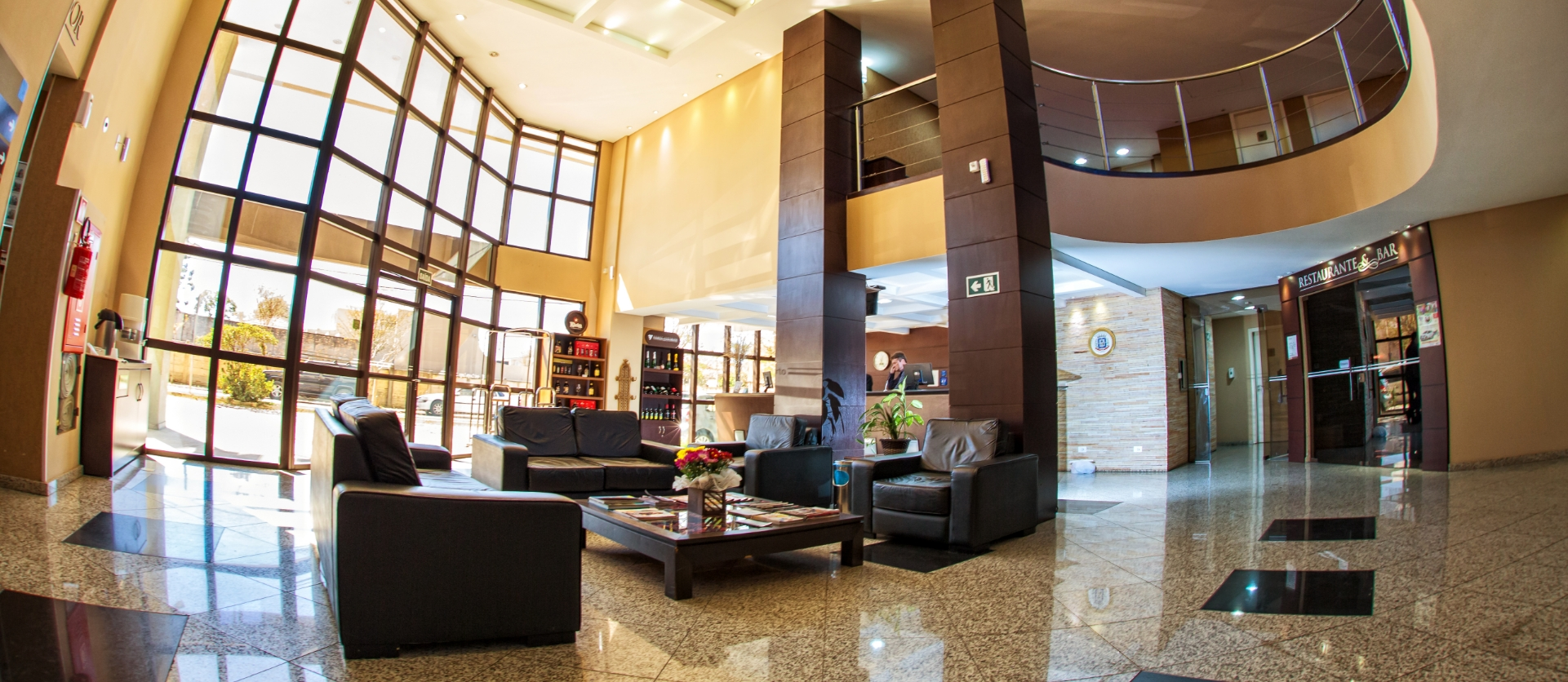 Hotel - Campo Largo Comfort - Grupo HCL