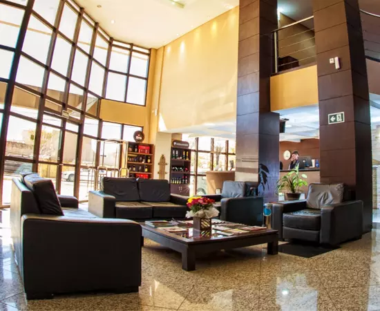 Hotel - Campo Largo Comfort - Grupo HCL